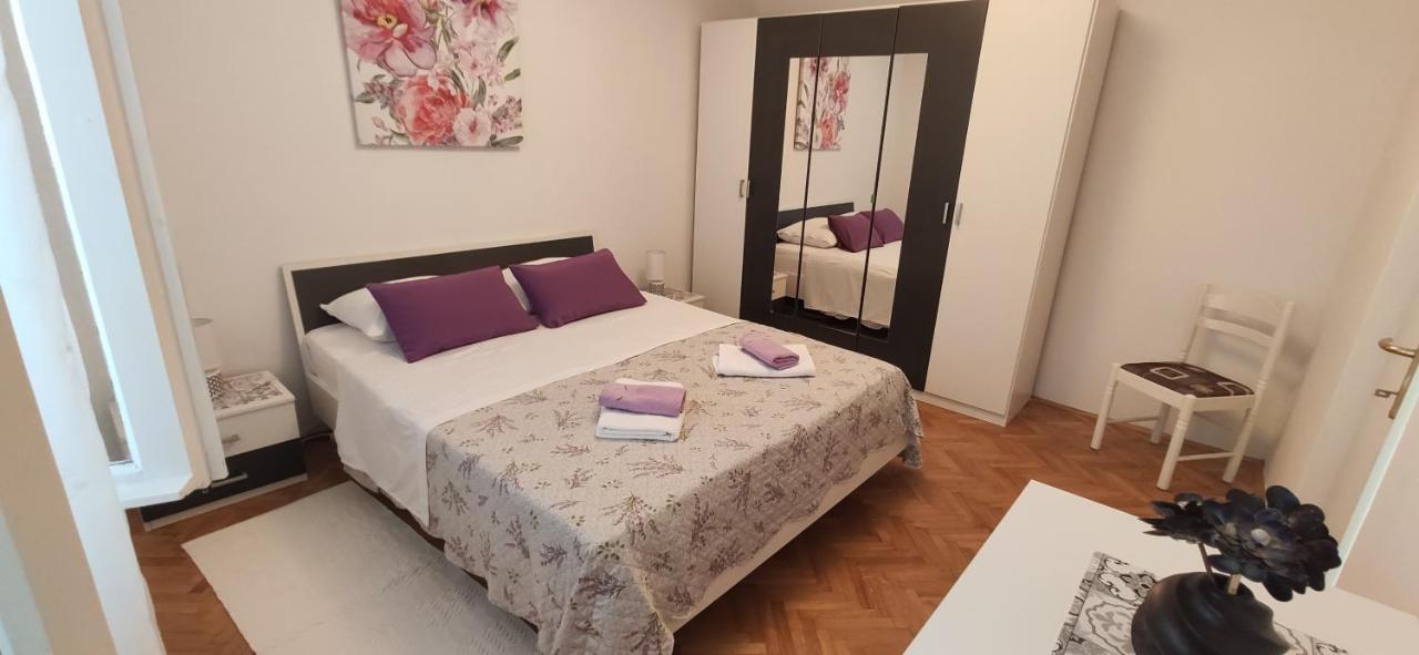 Pahljina Apartments Palit Esterno foto